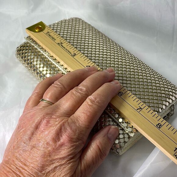 NWT Gunne Sax Jessica McClintock silver chainmail crossbody bag. - Picture 8 of 10